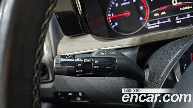 Kia Sorento 2021 — Şəkil 17/20