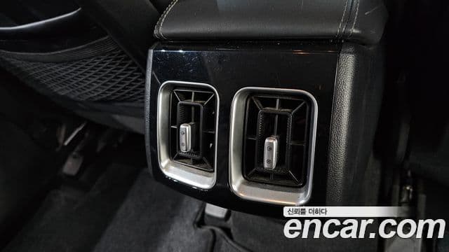 Kia Sorento 2021 — Photo 28/30