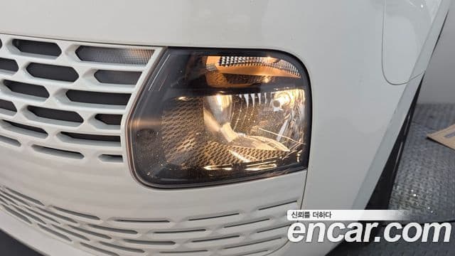 Hyundai Staria 2022 — ფოტო 21/27