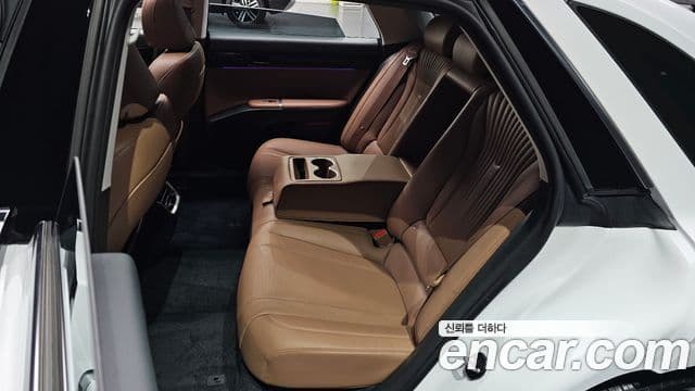 Hyundai Grandeur 2024 — Фото 10/20