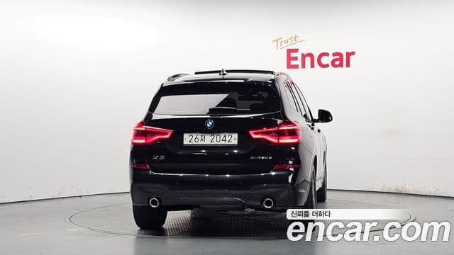 BMW X3 2019 — ფოტო 18/34