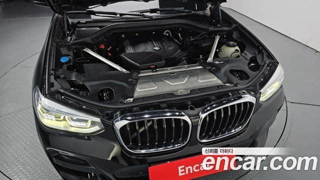 BMW X3 2019 — ფოტო 25/34