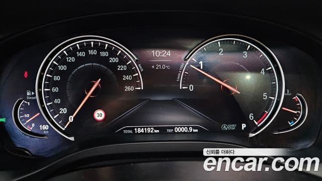 BMW X3 2019 — ფოტო 8/34
