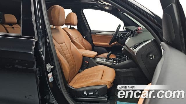 BMW X3 2019 — ფოტო 26/34