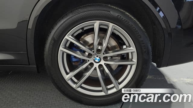 BMW X3 2019 — ფოტო 31/34