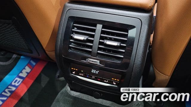 BMW X3 2019 — ფოტო 13/34