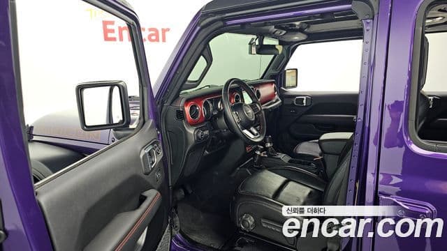Jeep Wrangler 2023 — Şəkil 8/20