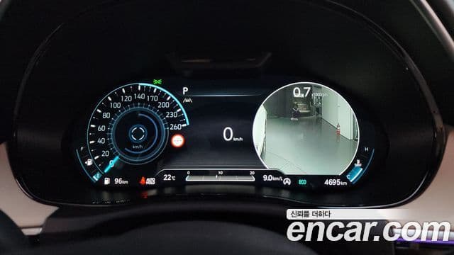 Genesis GV70 2023 — ფოტო 8/20