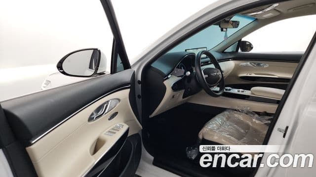 Genesis GV70 2023 — ფოტო 10/20