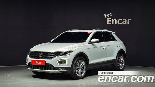 Volkswagen T-Roc 2021 — ფოტო 1/20
