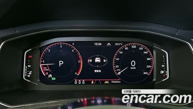 Volkswagen T-Roc 2021 — ფოტო 8/20