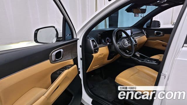 Kia Sorento 2020 — Фото 8/20