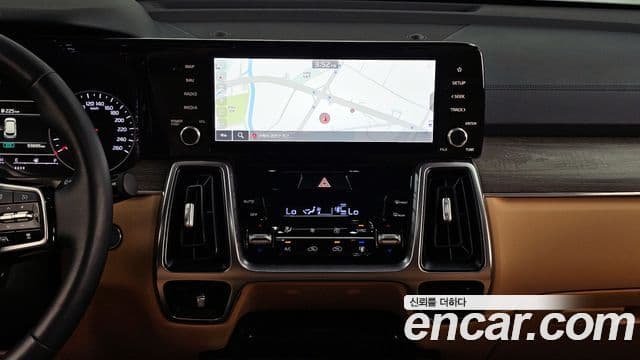 Kia Sorento 2020 — Фото 14/20