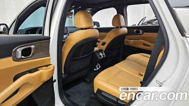 Kia Sorento 2020 — ფოტო 12/34