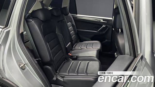 Volkswagen Tiguan Allspace 2020 — Photo 30/32