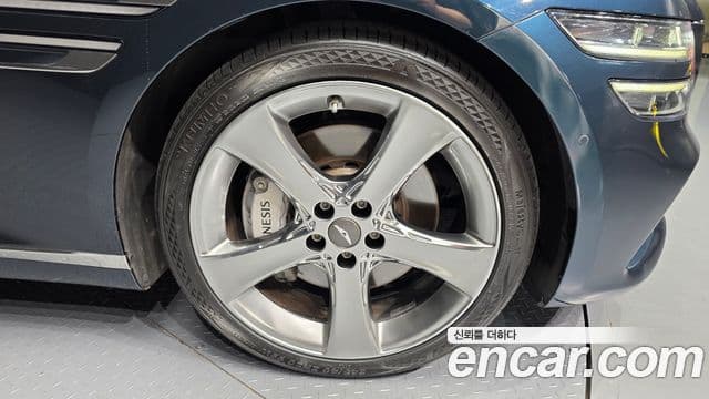 Genesis G80 2021 — ფოტო 30/42