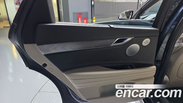 Genesis G80 2021 — ფოტო 26/42