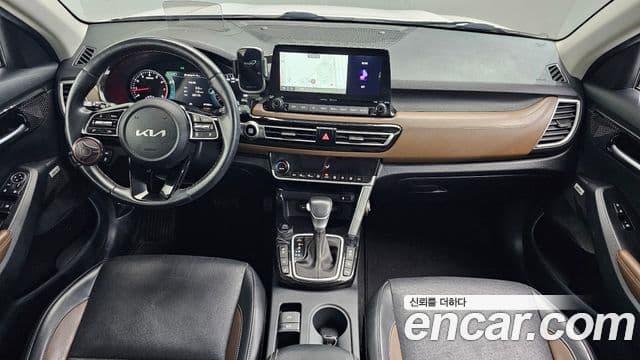 Kia Seltos 2022 — ფოტო 7/20