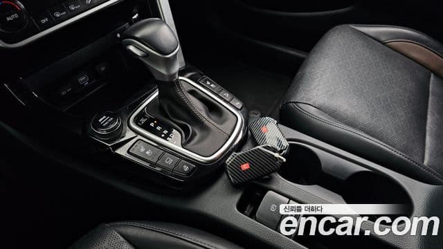Kia Seltos 2022 — ფოტო 9/20