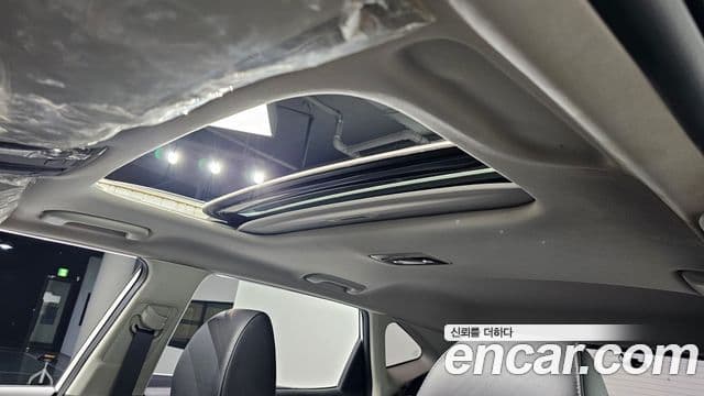 Kia Seltos 2022 — ფოტო 15/20