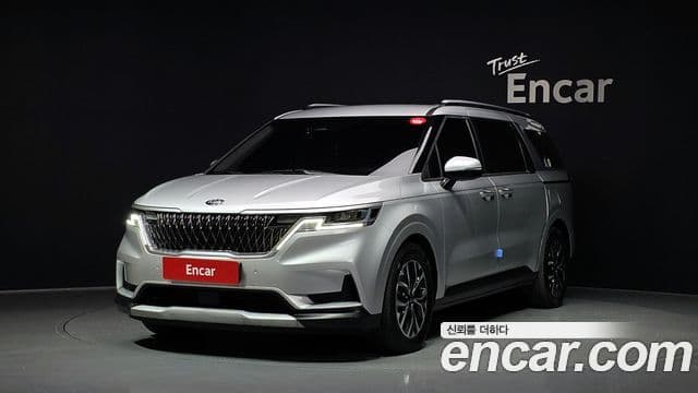 Kia Carnival 2020 — ფოტო 1/20