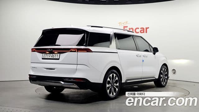 Kia Carnival 2022 — Şəkil 2/20