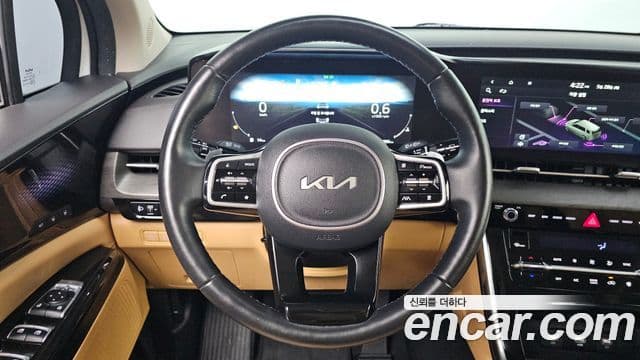 Kia Carnival 2022 — Şəkil 15/20