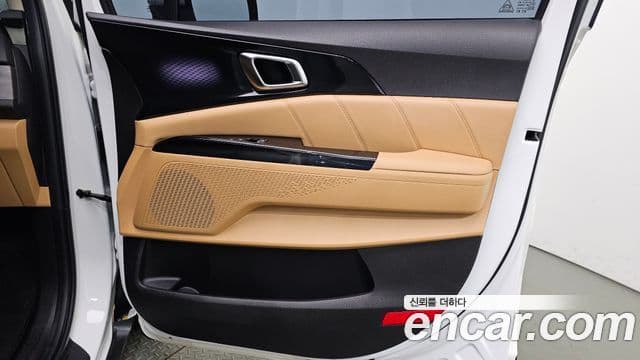 Kia Carnival 2022 — Photo 33/33