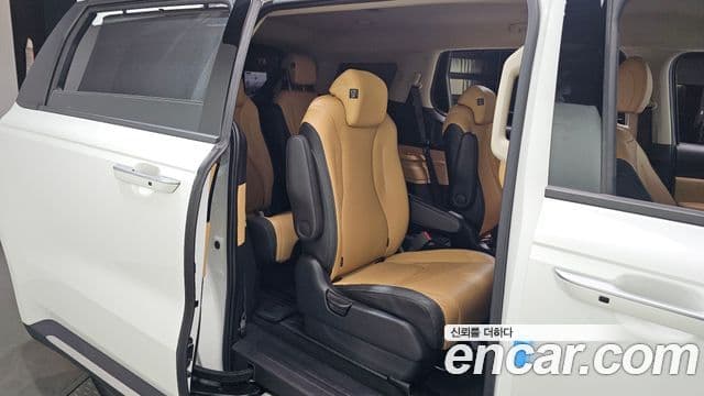 Kia Carnival 2022 — Photo 4/33