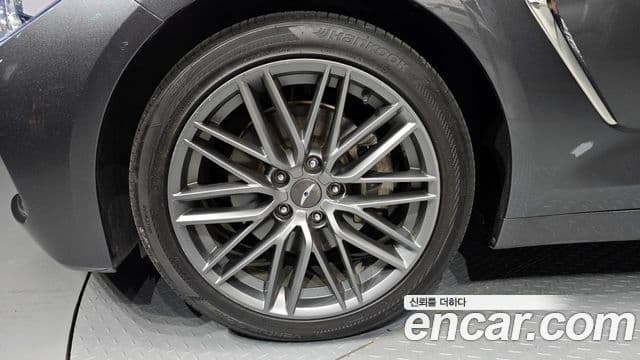 Genesis G70 2018 — ფოტო 5/20