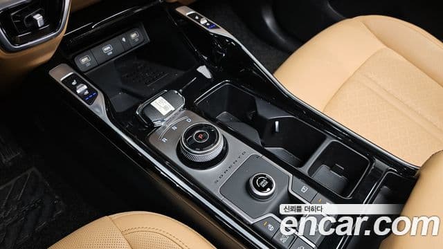 Kia Sorento 2022 — ფოტო 8/20