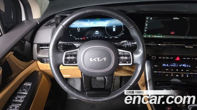 Kia Carnival 2022 — Фото 13/20