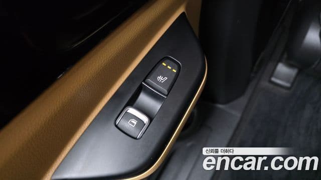 Kia Carnival 2022 — Фото 17/20