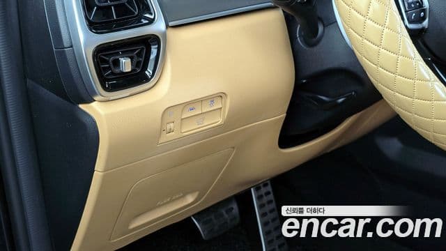Kia Sorento 2021 — Şəkil 16/20