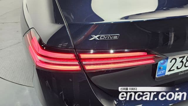 BMW 5 Series 2025 — Photo 11/44