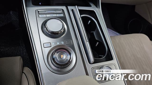 Genesis GV80 2023 — ფოტო 9/20