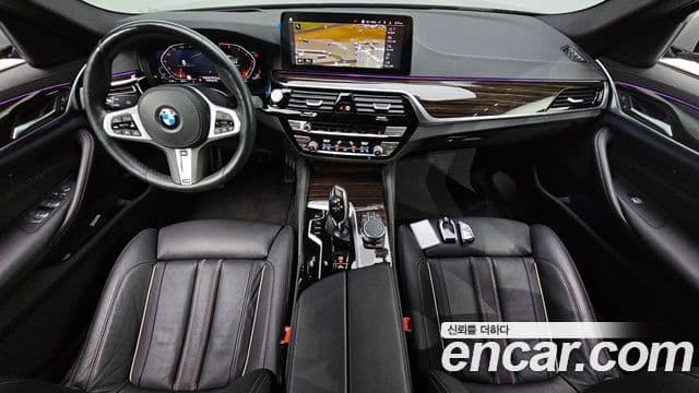 BMW 5 Series 2021 — ფოტო 7/20