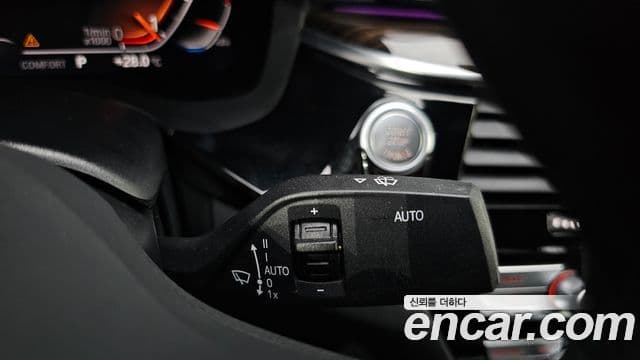 BMW 5 Series 2021 — ფოტო 20/20