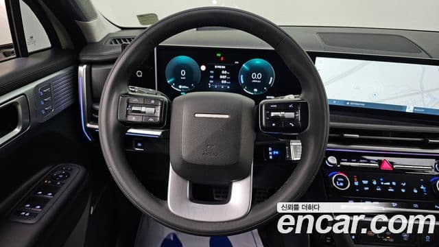 Hyundai Santa Fe 2023 — ფოტო 14/20