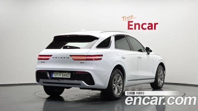 Genesis GV70 2021 — Şəkil 2/20