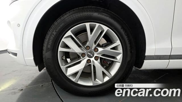 Genesis GV70 2021 — Şəkil 5/20