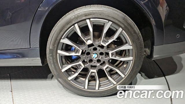 BMW X6 2024 — Photo 29/32