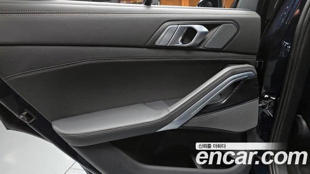 BMW X6 2024 — Photo 26/32