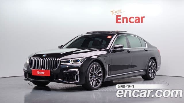 BMW 7 Series 2020 — ფოტო 1/20