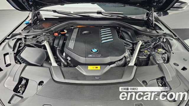 BMW 7 Series 2020 — ფოტო 6/20