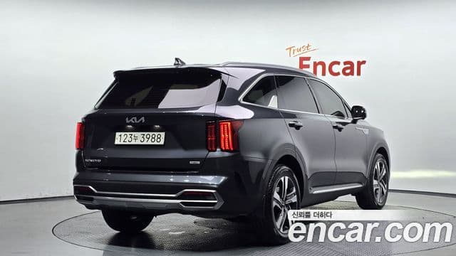 Kia Sorento 2023 — Şəkil 2/20