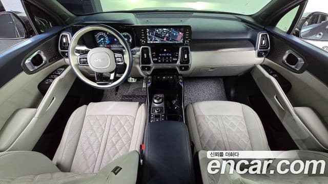 Kia Sorento 2023 — Şəkil 7/20