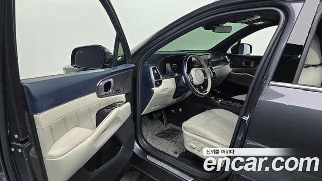 Kia Sorento 2023 — Şəkil 11/20