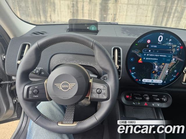 Mini Cooper S Countryman 2025 — Şəkil 19/20