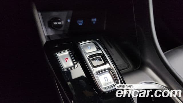 Hyundai Sonata 2019 — ფოტო 9/20